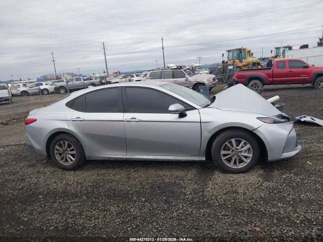 Toyota CAMRY LE 2026 4T1DAACK6TU676902 Image 14