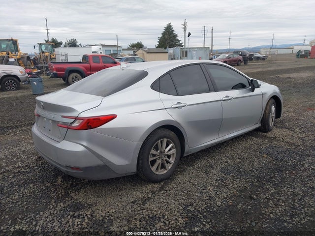 Toyota CAMRY LE 2026 4T1DAACK6TU676902 Image 4