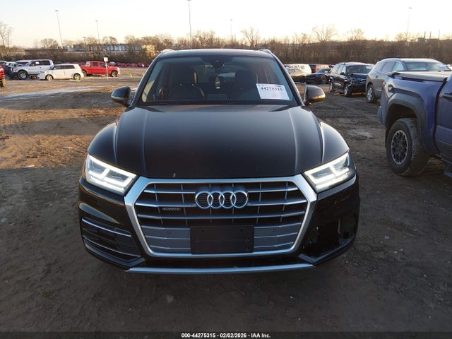 WA1BNAFY5J2083809 Audi Q5 2.0t Premium/2.0t Tech Premium