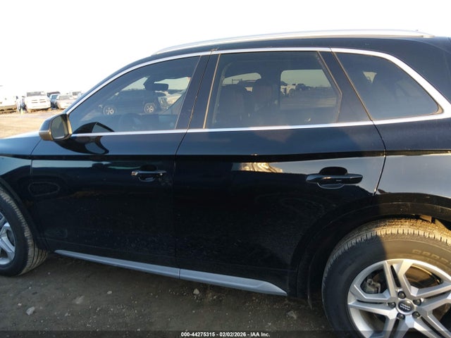 WA1BNAFY5J2083809 Audi Q5 2.0t Premium/2.0t Tech Premium