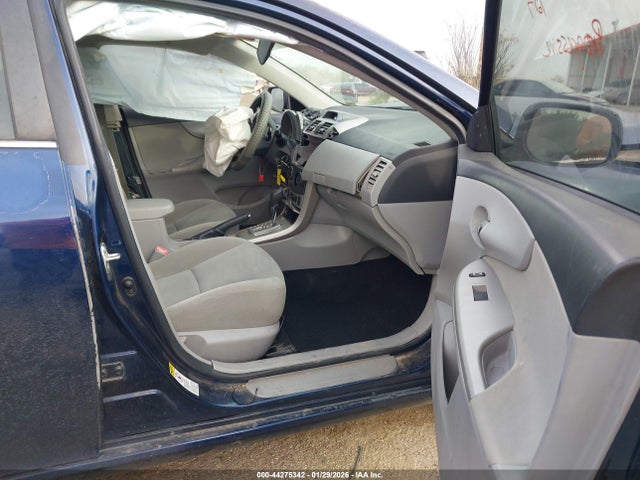 2013 TOYOTA COROLLA 5YFBU4EEXDP109425 Photo 4