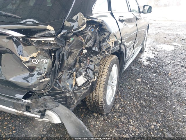 44275357 :رقم المزاد ، 3PCAJ5M37KF108851 vin ، 2019 Infiniti Qx50 Essential مزاد بيع