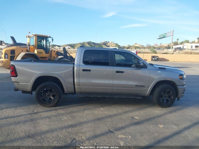 1C6SRFFP3SN521183 RAM 1500 Big Horn 4x4 5&#039;7 Box