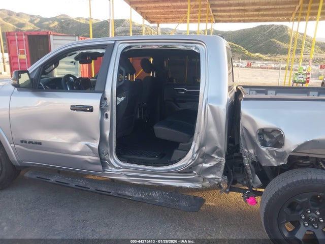 1C6SRFFP3SN521183 RAM 1500 Big Horn 4x4 5&#039;7 Box