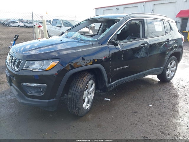 3C4NJDBB3HT635205 Jeep New Compass Latitude 4x4