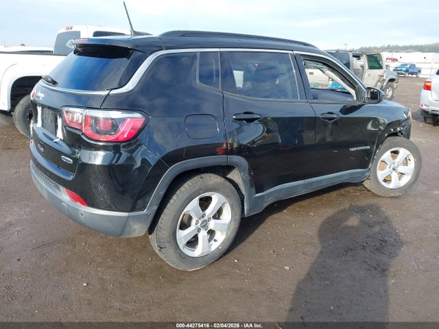 3C4NJDBB3HT635205 Jeep New Compass Latitude 4x4