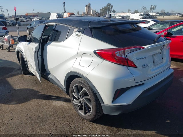 Toyota C-hr Limited 2021 NMTKHMBX2MR128857 Image 3