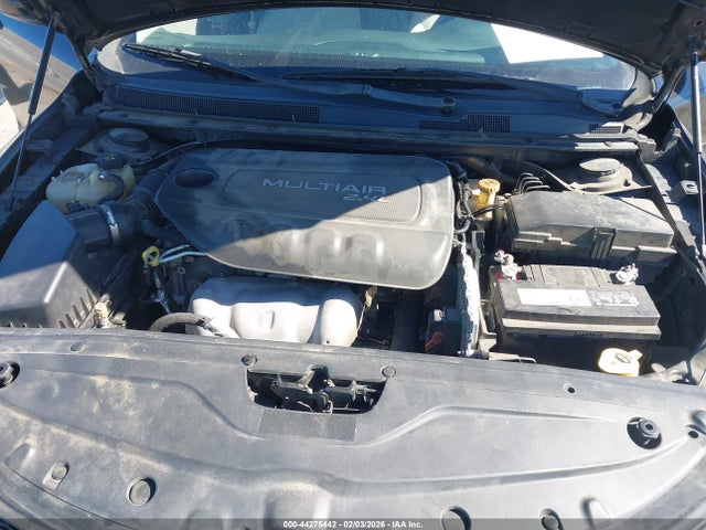 44275442 :رقم المزاد ، 1C3CCCABXFN687672 vin ، 2015 Chrysler 200 Limited مزاد بيع