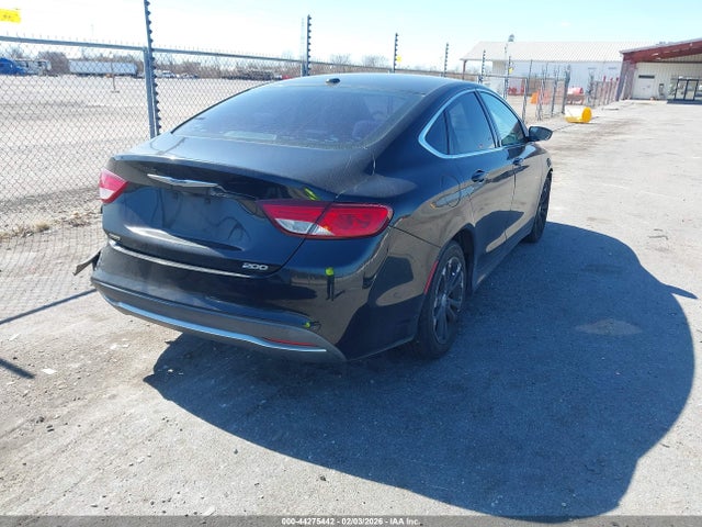 44275442 :رقم المزاد ، 1C3CCCABXFN687672 vin ، 2015 Chrysler 200 Limited مزاد بيع
