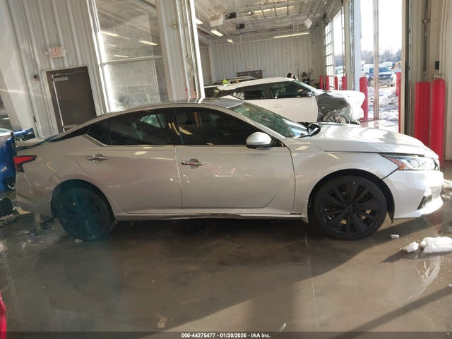 Aukcja sprzedaży 2019 Nissan Altima 2.5 Platinum, vin: 1N4BL4FW0KC173379, numer aukcji: 44275477
