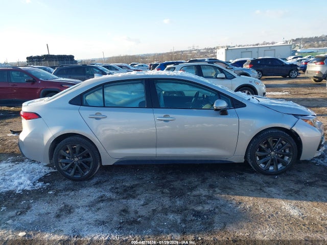 Toyota COROLLA SE 2026 5YFS4MCE1TP258534 Image 12