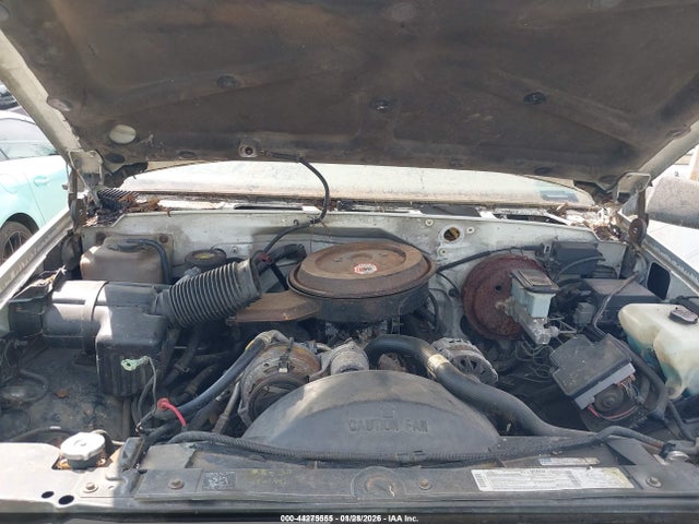 1995 Gmc Suburban K1500 მანქანა იყიდება აუქციონზე, vin: 1GKFK16K0SJ748039, აუქციონის ნომერი: 44275555