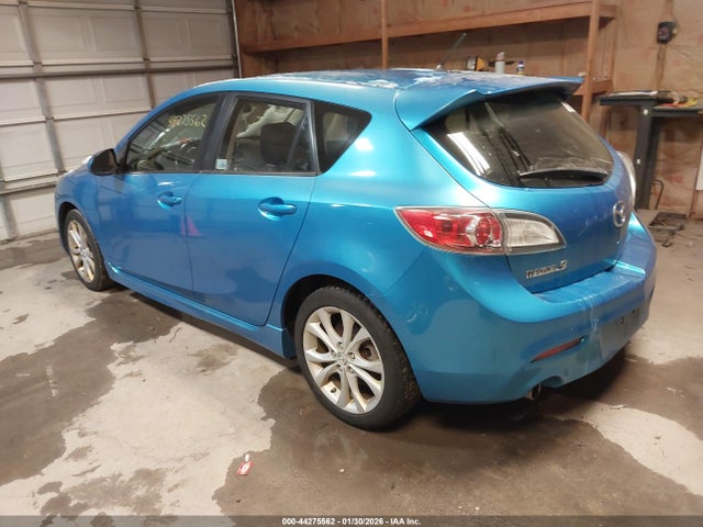 2011 MAZDA MAZDA3 JM1BL1K51B1431670 Photo 2
