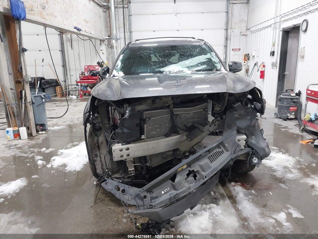 5TDJZRBH2NS169751 Toyota Highlander Xse