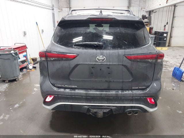 5TDJZRBH2NS169751 Toyota Highlander Xse