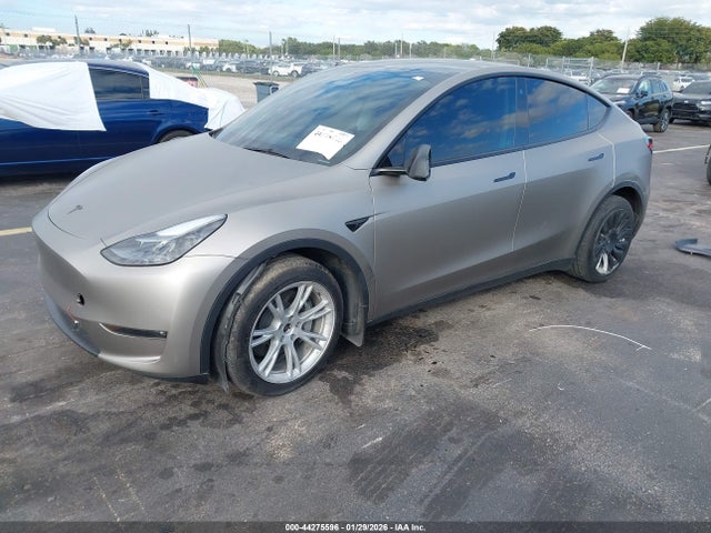 2023 TESLA MODEL Y 7SAYGAEE5PF673793 Photo 1