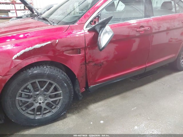 1FAHP2J82KG116606 Ford Taurus Limited