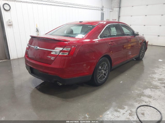 1FAHP2J82KG116606 Ford Taurus Limited