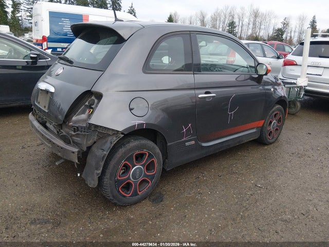 2014 FIAT 500E 3C3CFFGE1ET227647 Photo 3