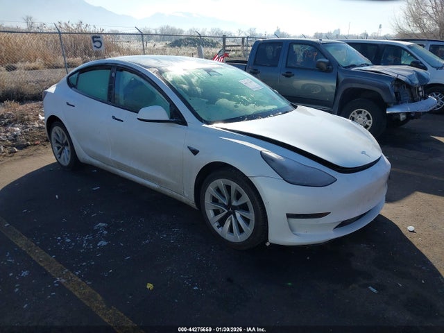 2022 TESLA MODEL 3 5YJ3E1EB1NF272077 Photo 0