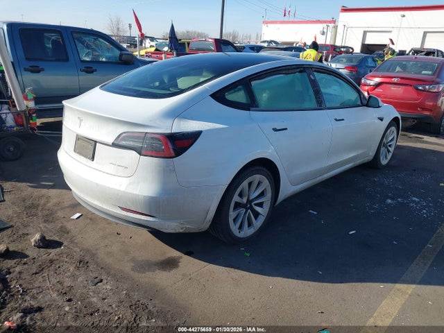 2022 TESLA MODEL 3 5YJ3E1EB1NF272077 Photo 3