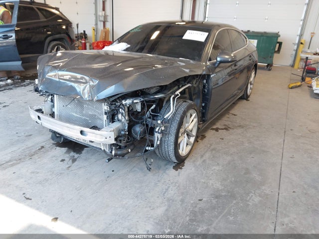 Продаж на аукціоні авто 2024 Audi A5 Sportback Premium Plus 45 Tfsi Quattro S Tronic, vin: WAUFACF59RA007514, номер лоту: 44275719