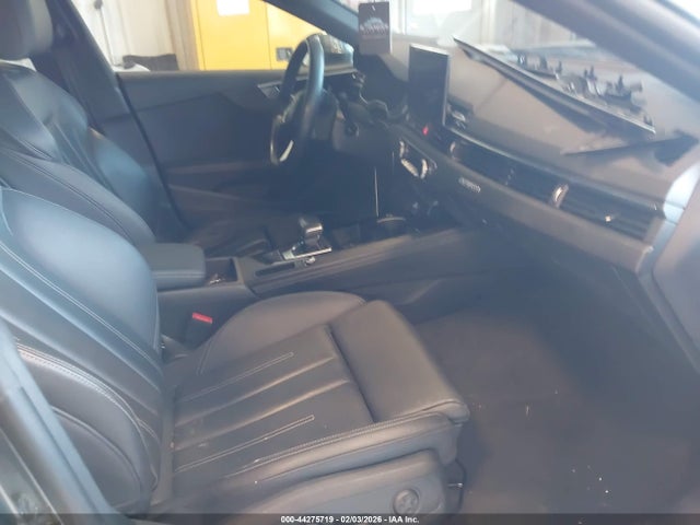 Продаж на аукціоні авто 2024 Audi A5 Sportback Premium Plus 45 Tfsi Quattro S Tronic, vin: WAUFACF59RA007514, номер лоту: 44275719