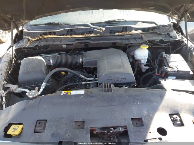 2018 RAM 1500 1C6RR7GG7JS307090 Photo 9