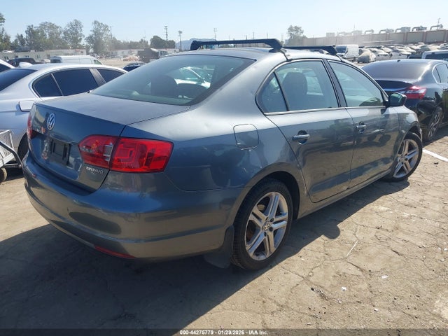 Volkswagen Jetta 2.0l S 2014 3VW2K7AJ0EM294052 Image 4