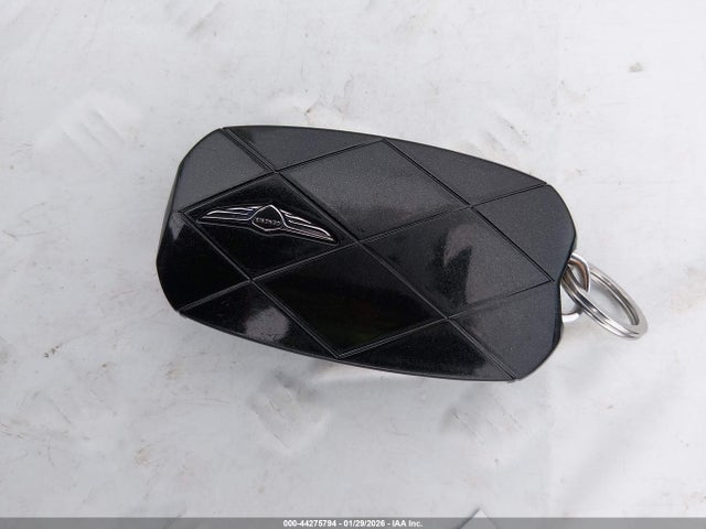 KMTG34SC2SU156381 Genesis G70 2.5t Rwd