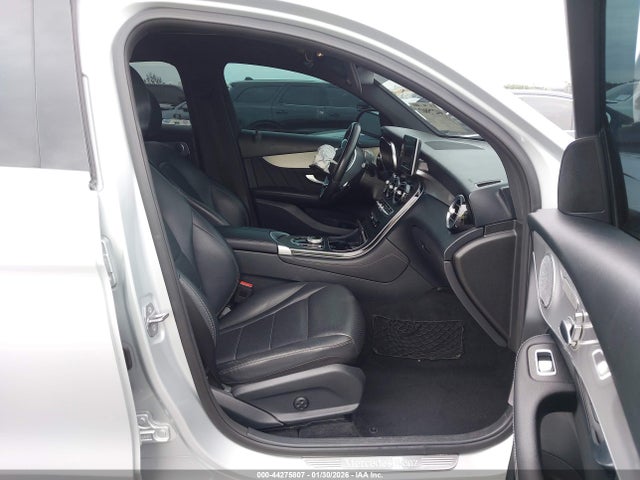 2019 MERCEDES-BENZ GLC 300 COUPE WDC0J4KB9KF542081 Photo 4
