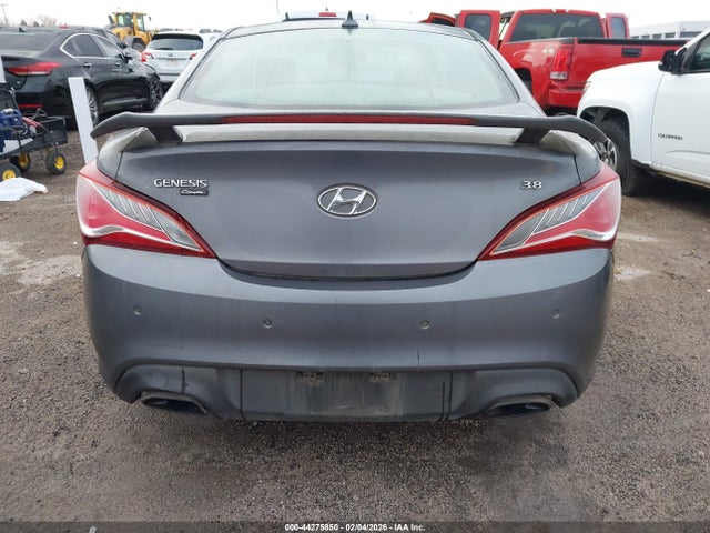 Auction sale of the 2015 Hyundai Genesis 3.8 Ultimate, vin: KMHHU6KJ0FU125724, lot number: 44275850