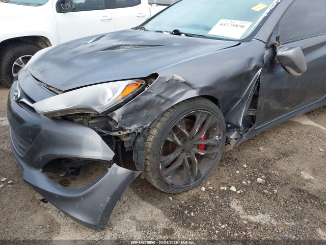 Auction sale of the 2015 Hyundai Genesis 3.8 Ultimate, vin: KMHHU6KJ0FU125724, lot number: 44275850