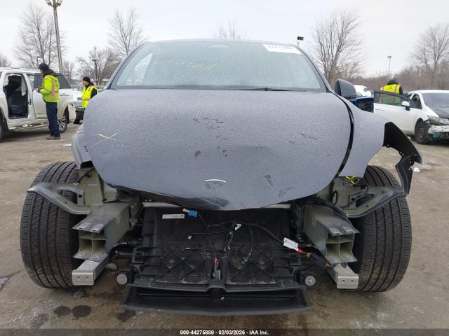 2024 TESLA MODEL Y 7SAYGDEE8RA300958 Photo 5