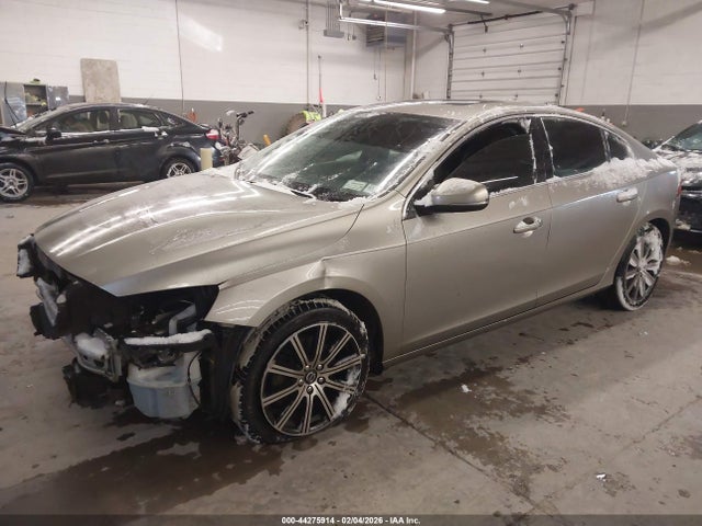 2016 VOLVO S60 INSCRIPTION LYV612TK9GB096580 Photo 1