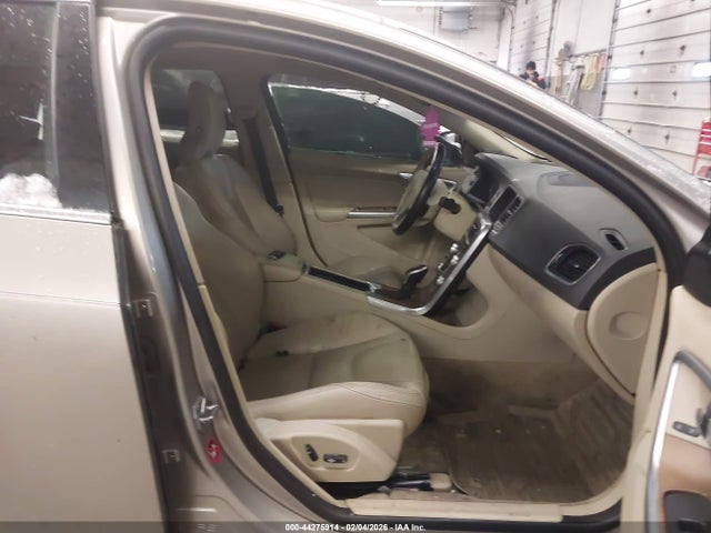 2016 VOLVO S60 INSCRIPTION LYV612TK9GB096580 Photo 4