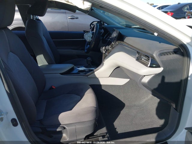 4T1C31AK2RU631554 Toyota Camry Hybrid Le
