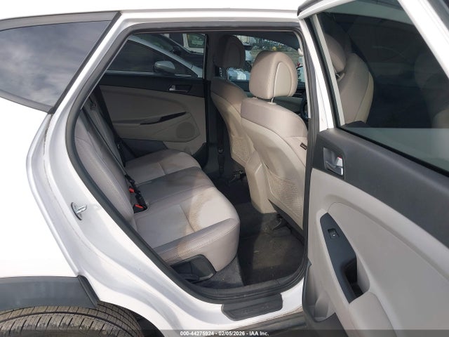Hyundai TUCSON SE 2016 KM8J3CA48GU162682 Image 3