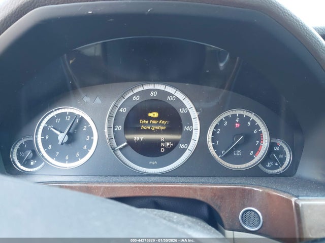 44275929 :رقم المزاد ، WDDHF5KB7DA690123 vin ، 2013 Mercedes-benz E 350 مزاد بيع