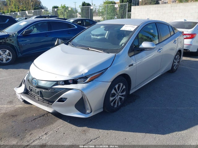 JTDKAMFP7N3197403 Toyota Prius Prime Xle