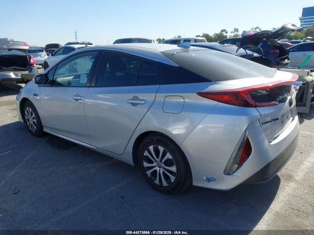 JTDKAMFP7N3197403 Toyota Prius Prime Xle