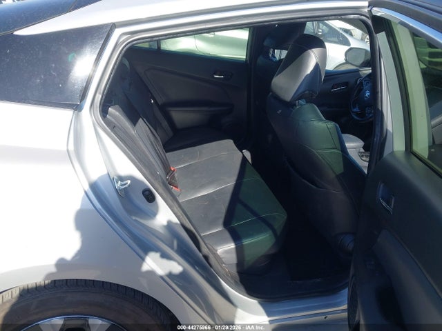 JTDKAMFP7N3197403 Toyota Prius Prime Xle