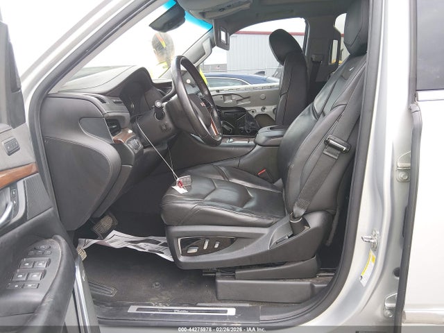 2019 CADILLAC ESCALADE ESV 1GYS3HKJXKR107666 Photo 4