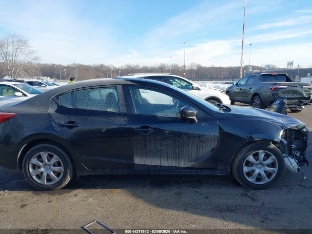 JM1BM1U76E1132482 Mazda Mazda3 I Sport
