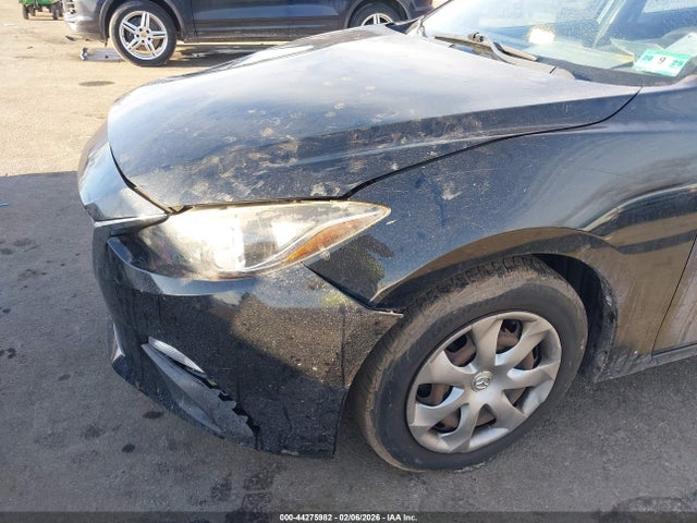JM1BM1U76E1132482 Mazda Mazda3 I Sport