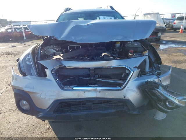 4S4BSANC8K3242737 Subaru Outback 2.5i Limited