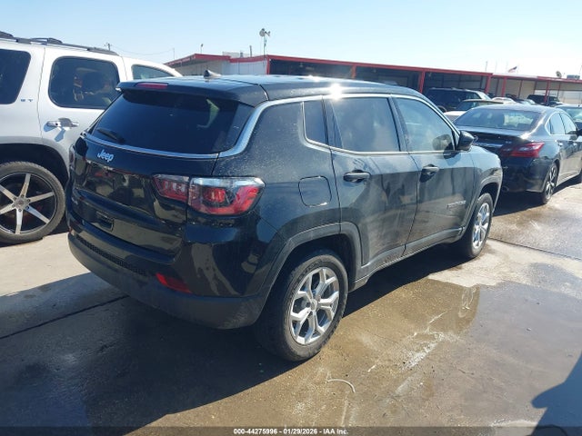 Jeep Compass Sport 4x4 2024 3C4NJDAN8RT175505 Image 4