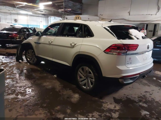 2022 VOLKSWAGEN ATLAS CROSS SPORT 1V2KE2CA1NC205809 Photo 2