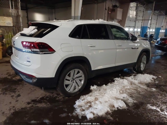 2022 VOLKSWAGEN ATLAS CROSS SPORT 1V2KE2CA1NC205809 Photo 3