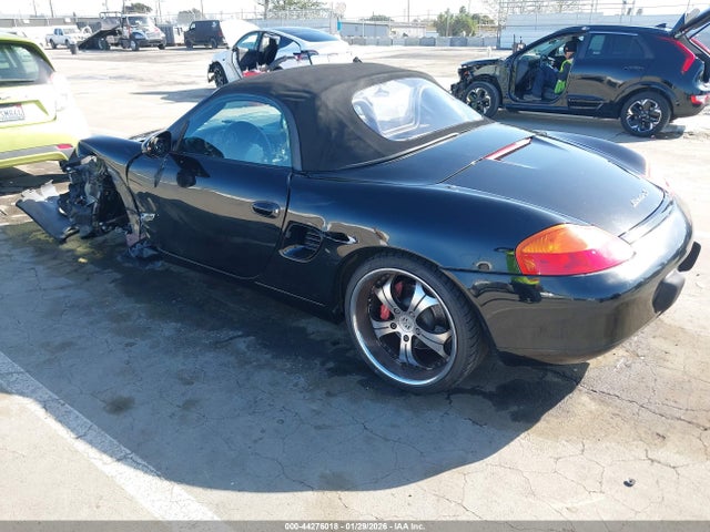 2000 PORSCHE BOXSTER WP0CB2989YU661946 Photo 2